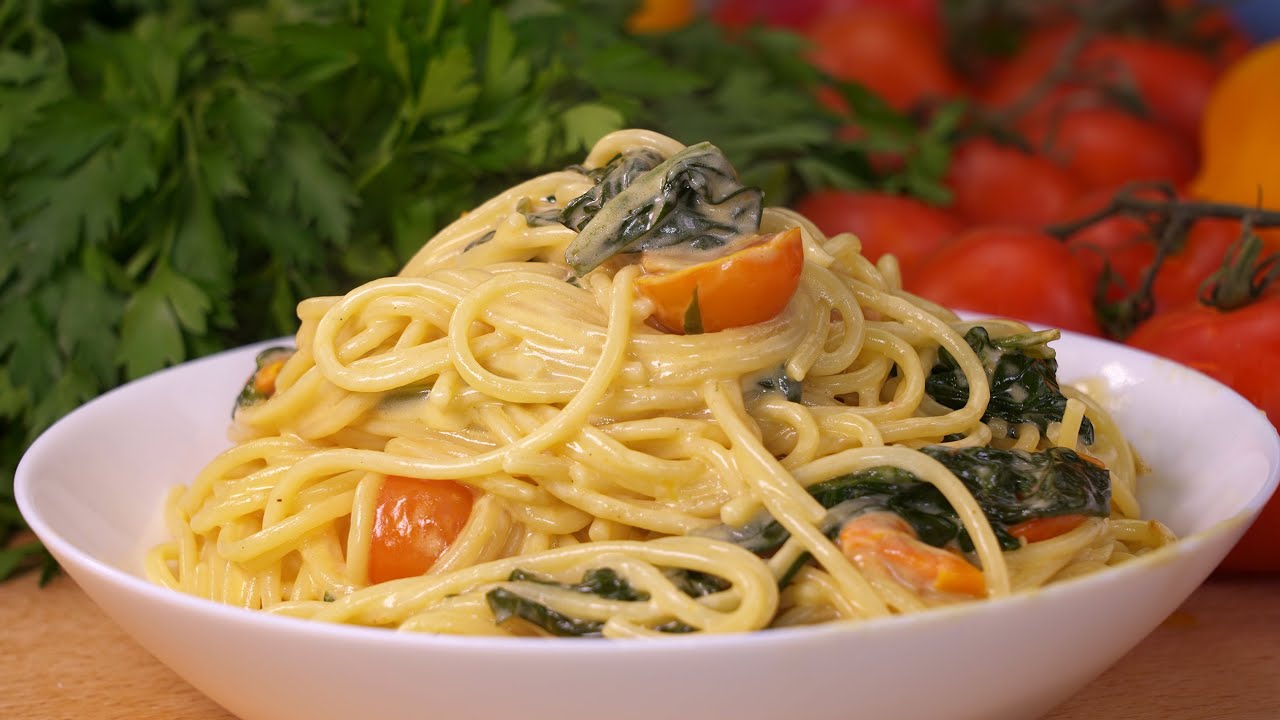 comida tipo pasta hecha con patatas