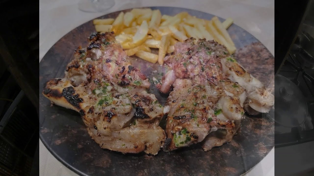 manitas de cerdo a la brasa
