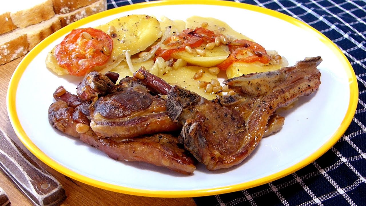 chuletas de cordero al horno con vino blanco