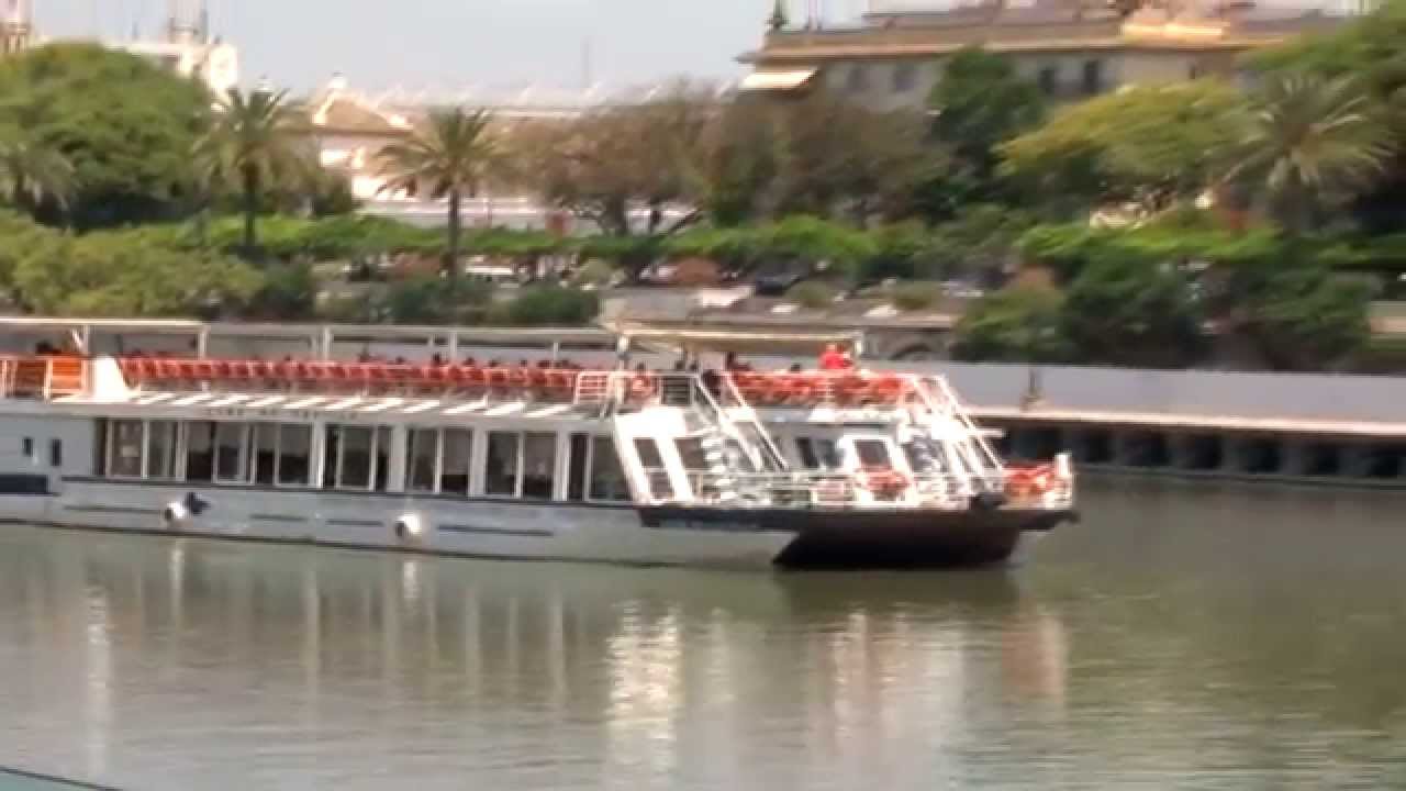 Disfrutar de la gastronomía al aire libre en Triana