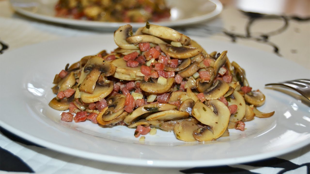 Receta: Champiñones con jamón y vino blanco