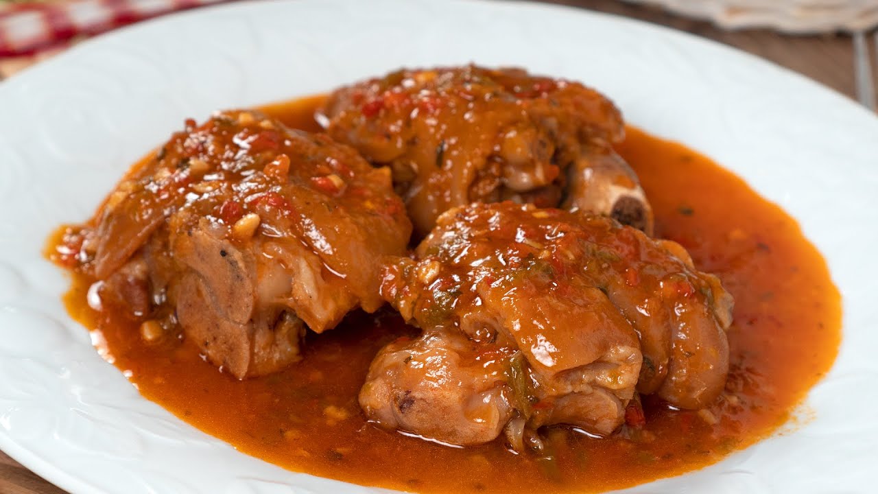 Receta de manitas de cerdo en salsa de la abuela