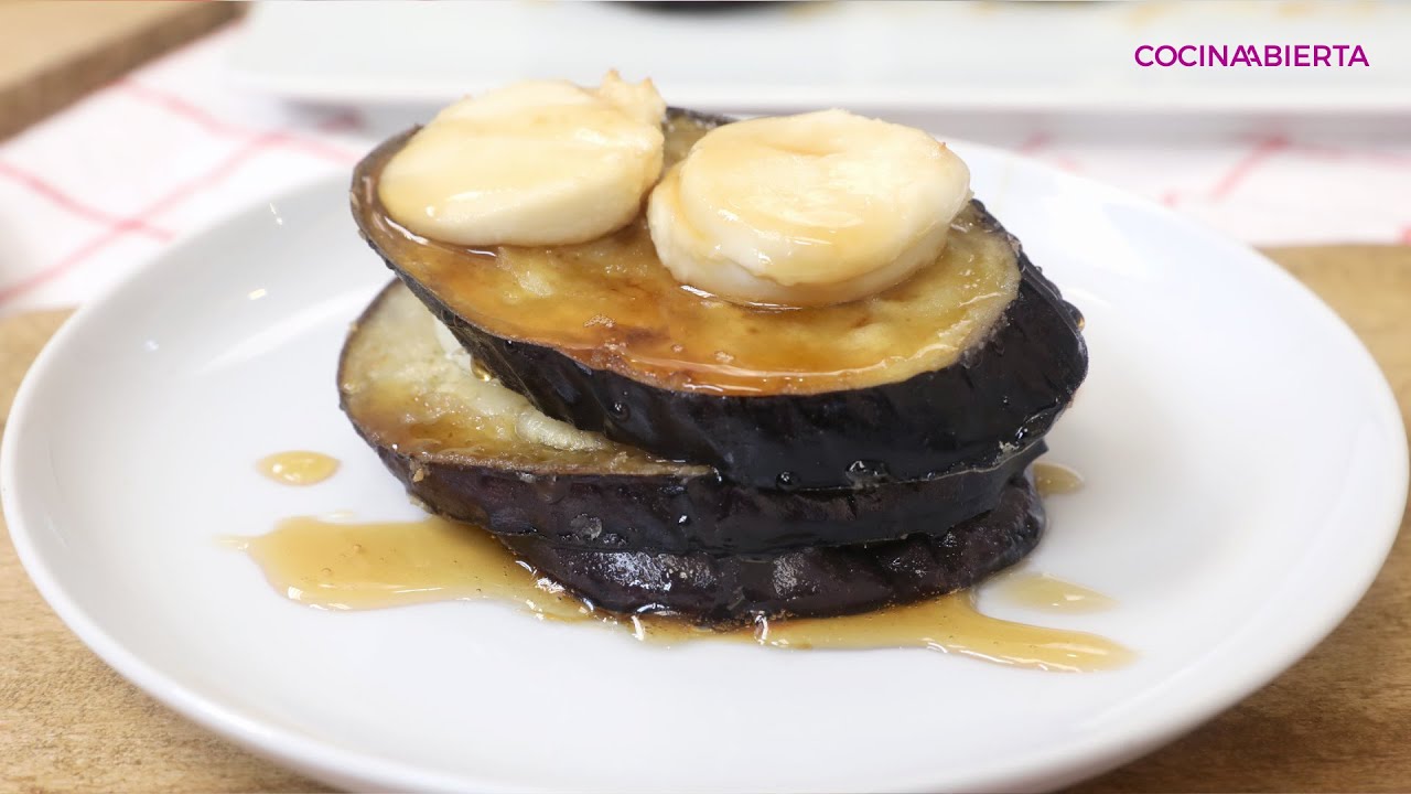 Berenjenas al horno con miel y queso de cabra