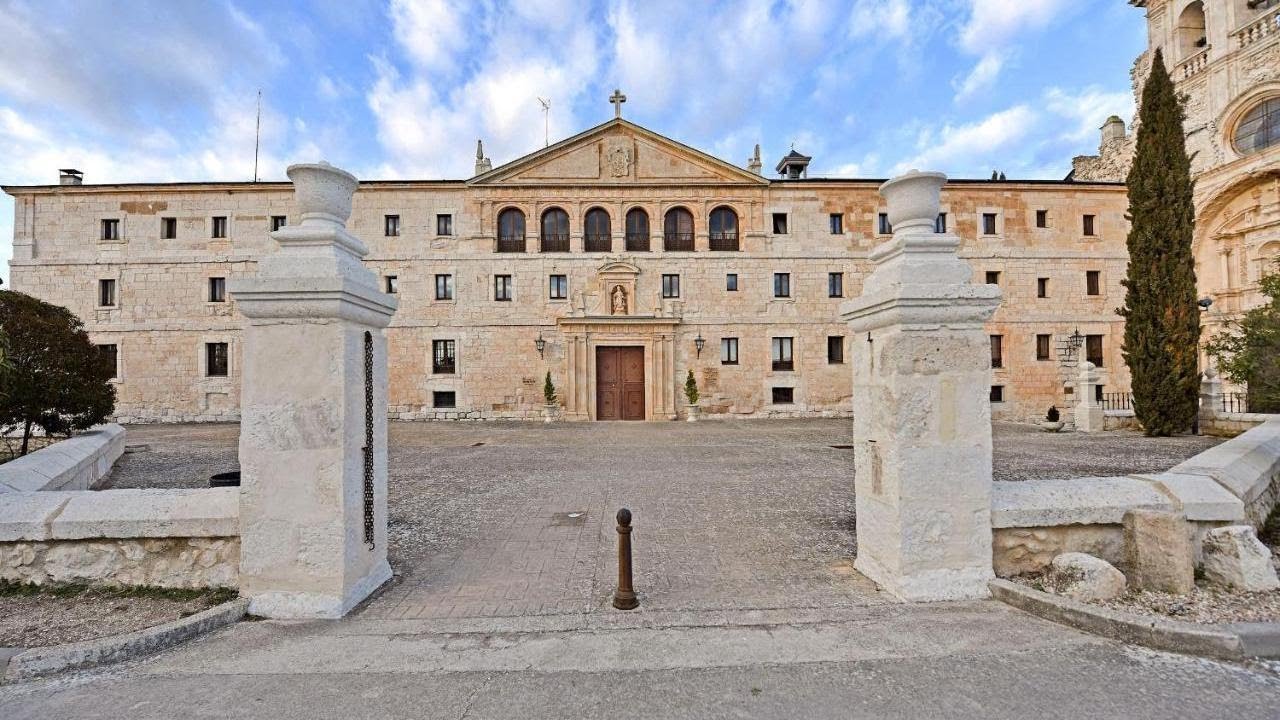 Cenar en el Monasterio de la Vid