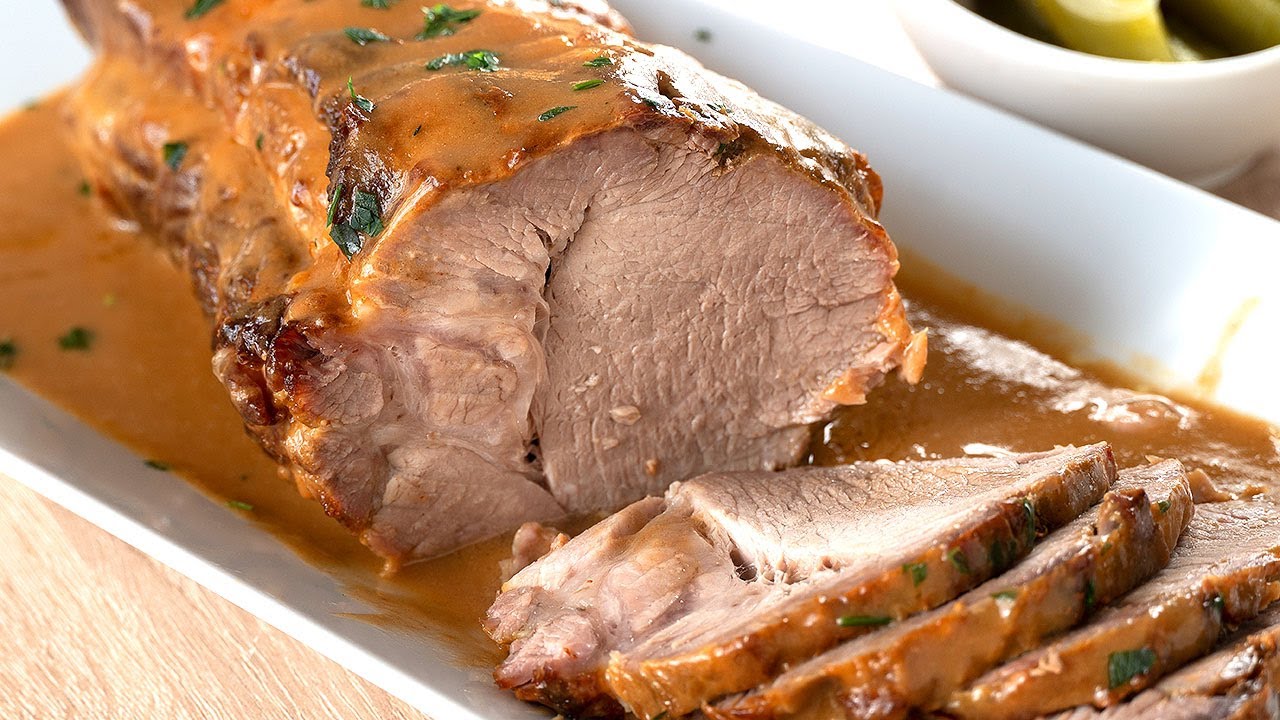 Cocina la cabeza de lomo al horno con cerveza