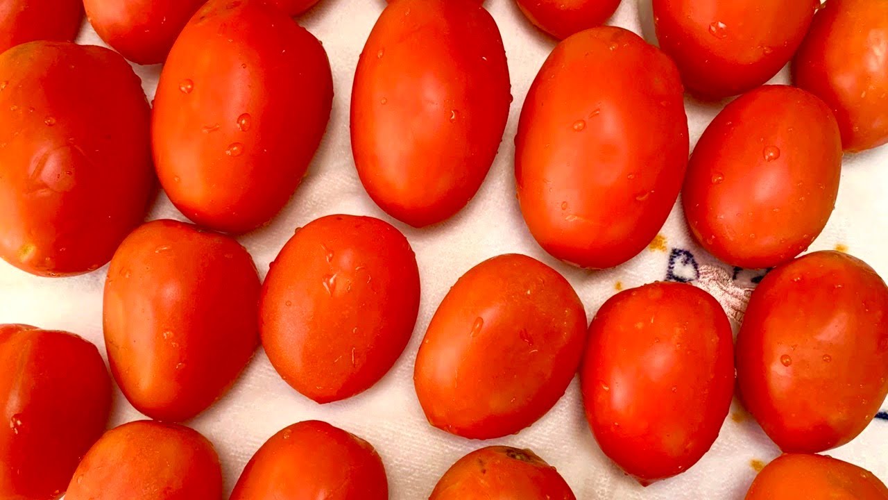Cómo conservar tomates en agua y sal