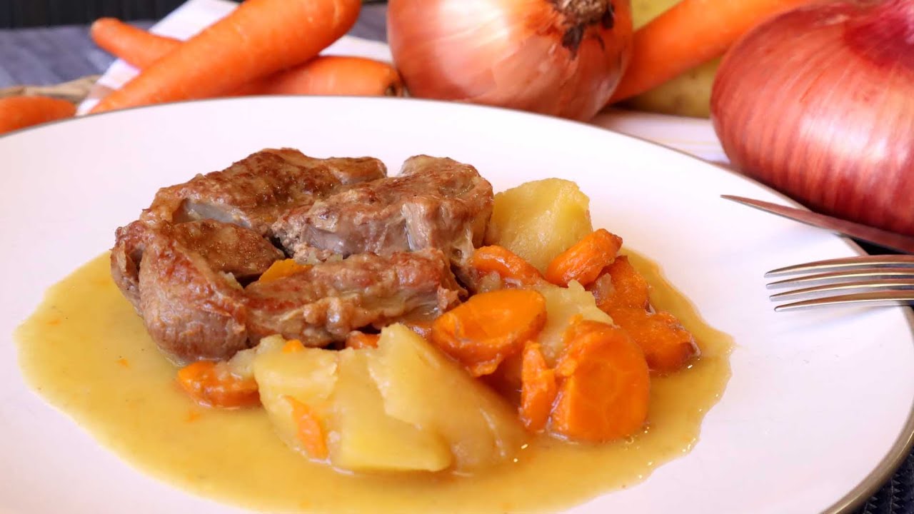 Cordero guisado en olla rápida