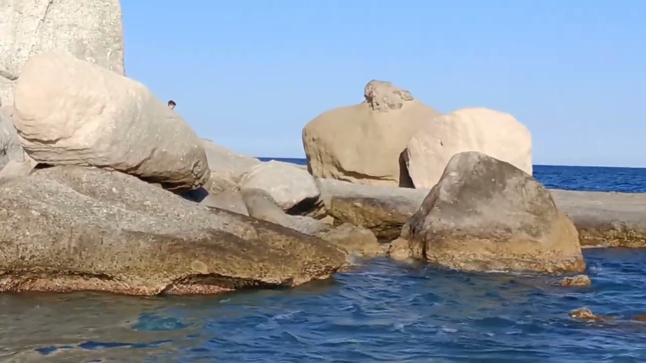 Distancia entre la Cala de Enmedio y Agua Amarga