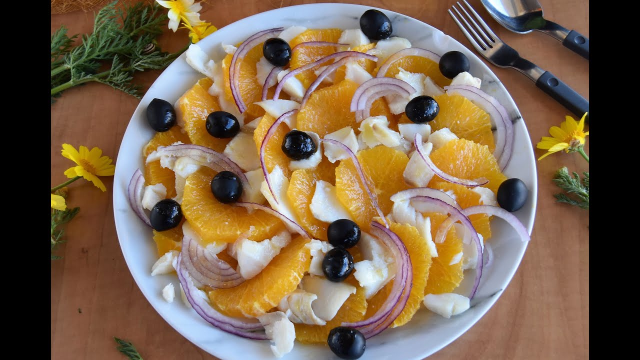 Ensalada de patatas con bacalao y naranja: una combinación deliciosa