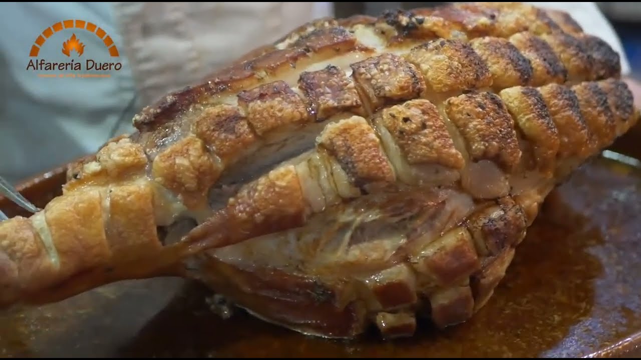 Jamón horneado en horno de leña