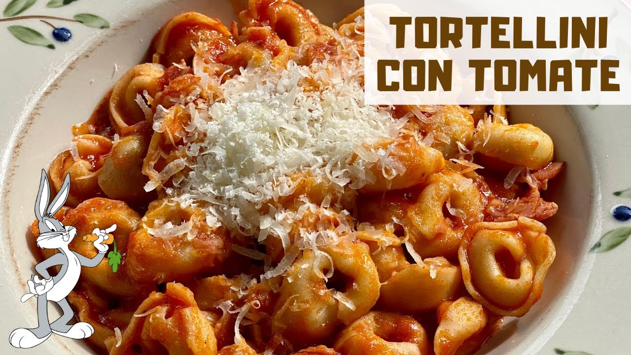 Pasta Rellena de Boletus con Salsa de Tomate