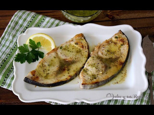 Pez espada a la plancha con ajo y perejil: una deliciosa receta de pescado al grill