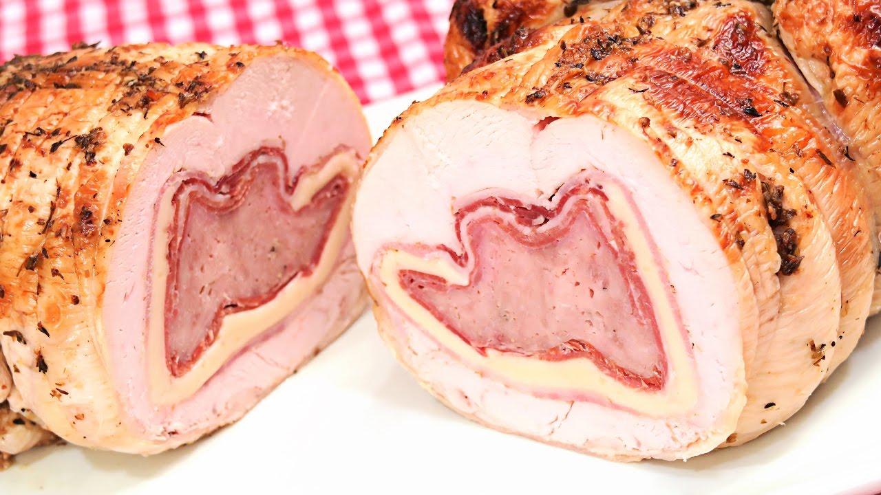 Pollo relleno deshuesado al horno con jamón y queso