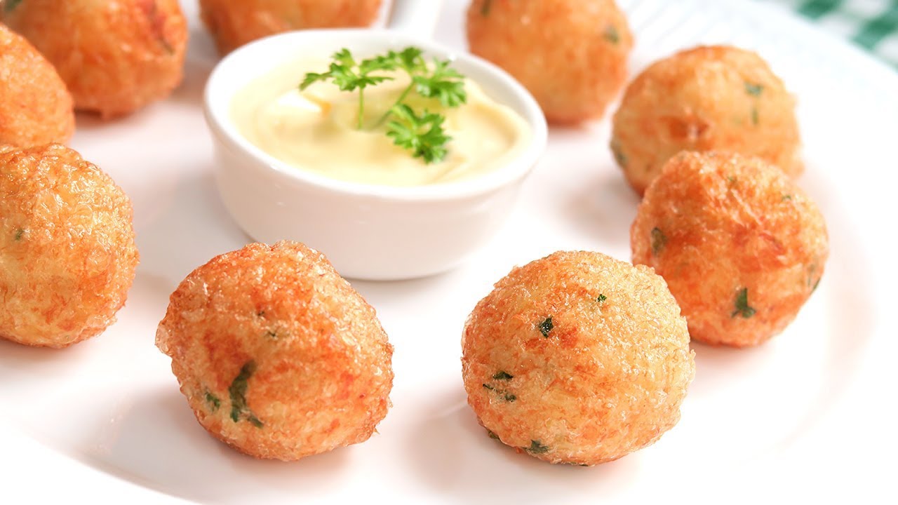 Receta tradicional de croquetas de bacalao y patata de la abuela