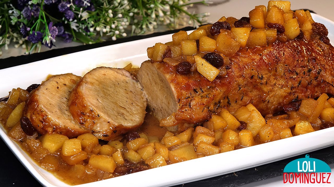Solomillo de cerdo asado al horno con bacon y manzana