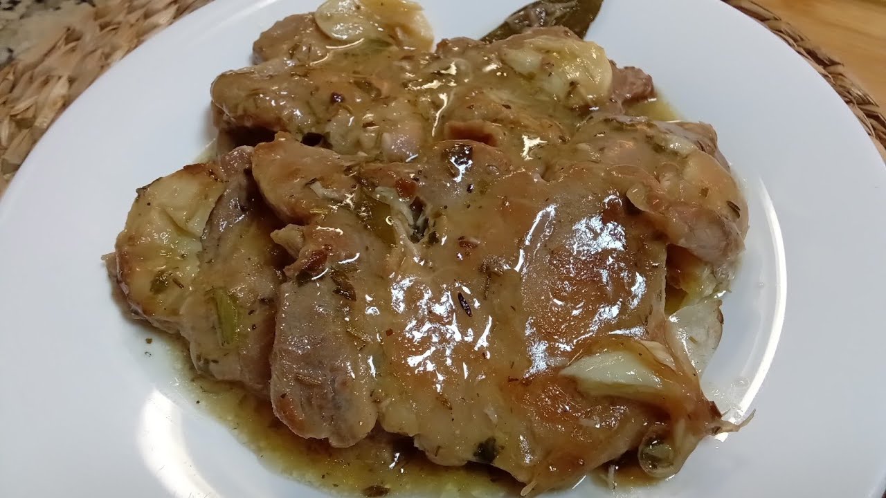 Filetes de cerdo en salsa de cabeza de lomo