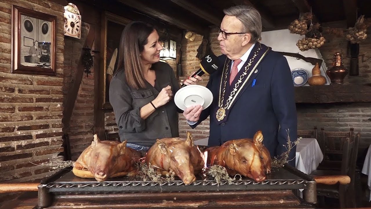 Receta tradicional de cochinillo asado al horno al estilo Segovia
