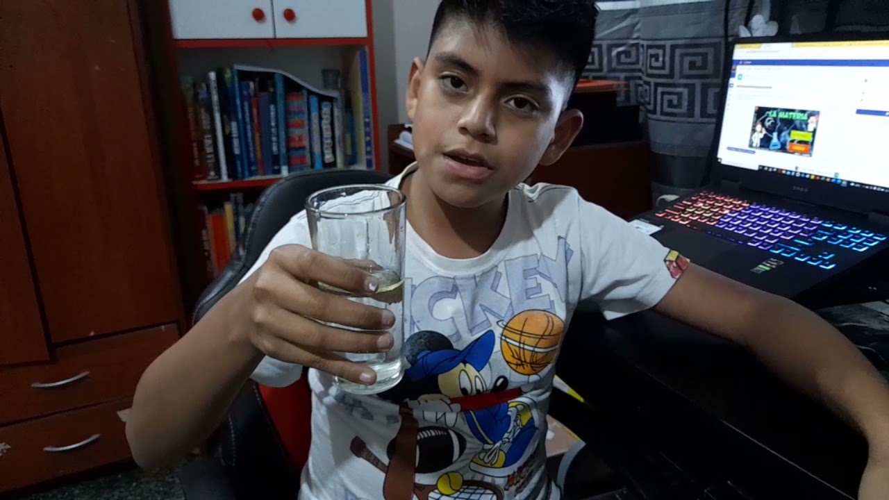 Cuál es más pesado: el agua o el aceite