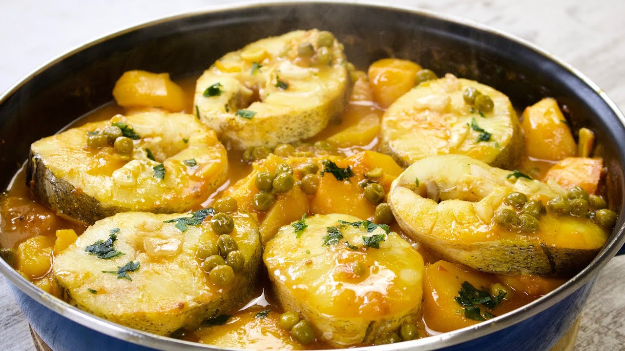 Merluza cocinada en cazuela