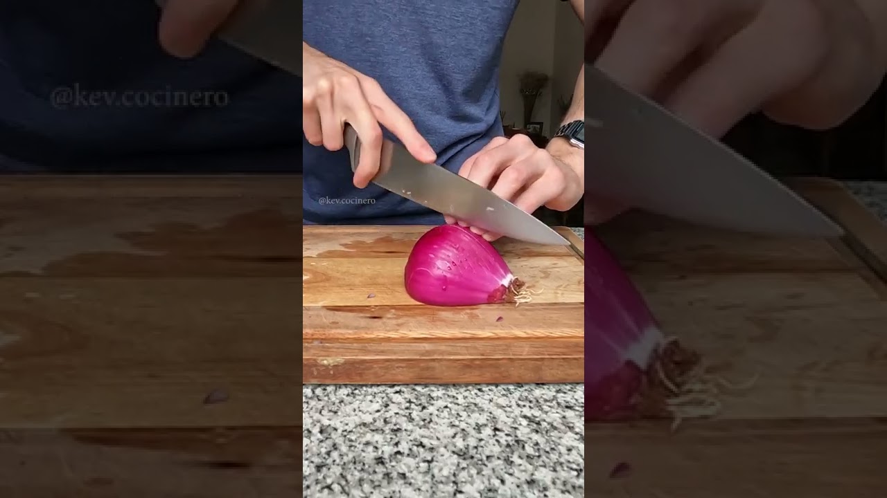 ¿Cuál debe freírse primero la cebolla o el pimiento?